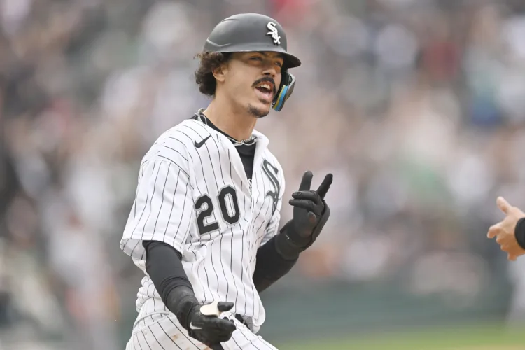Vargas adds to breakout season for the White Sox